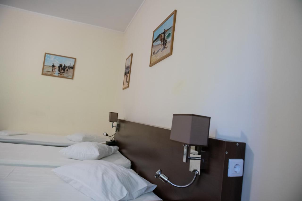 Hotel Panoramic Râmnicu Vâlcea Exterior foto